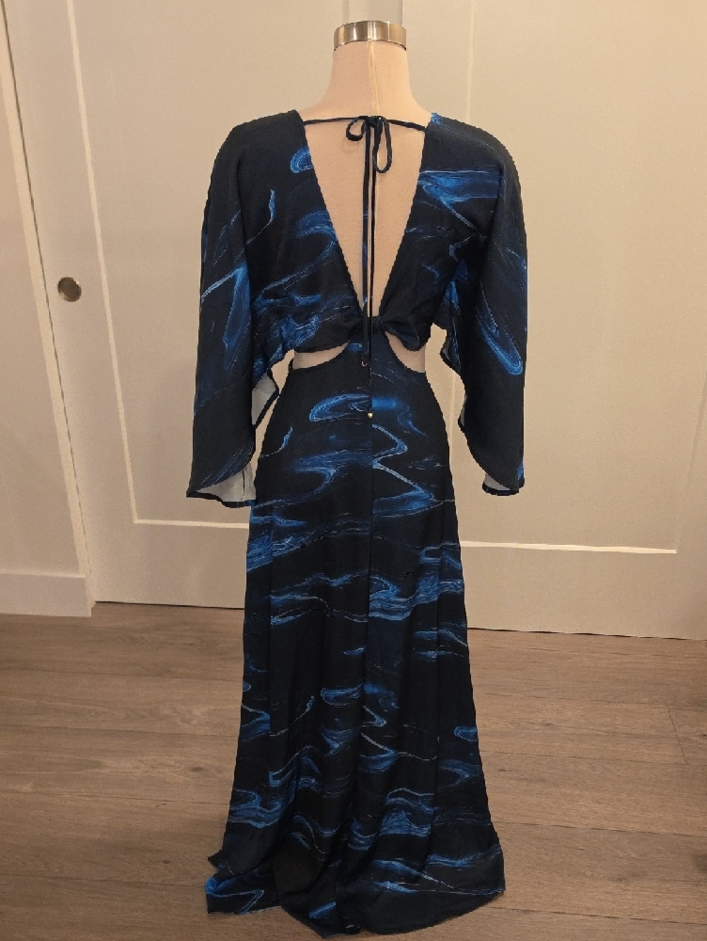 Boamar Avalon Vestido Largo Midnight Blue Wave-Print Cutout Maxi Dress like new - Picture 7 of 9
